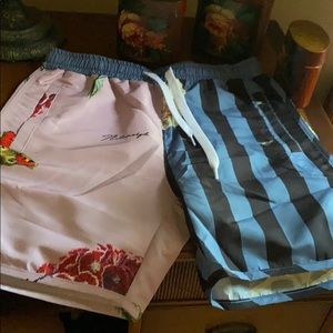 Fashion NOVA Men’s board shorts/swim trunks Medium